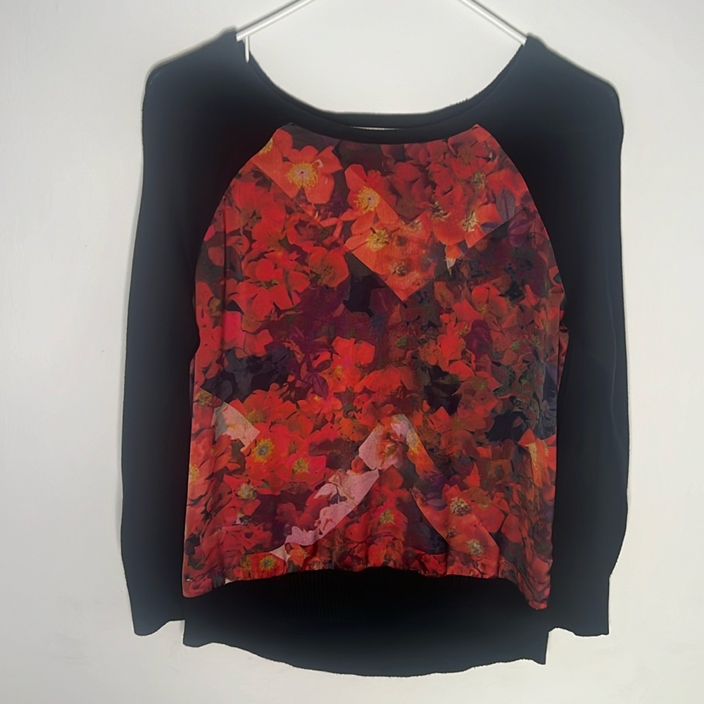 Como Black Women Pullover Crew Neck with Floral Front Sweater | Size S